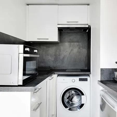 Comfortable Flat Near Paris - Suresnes Exterior photo